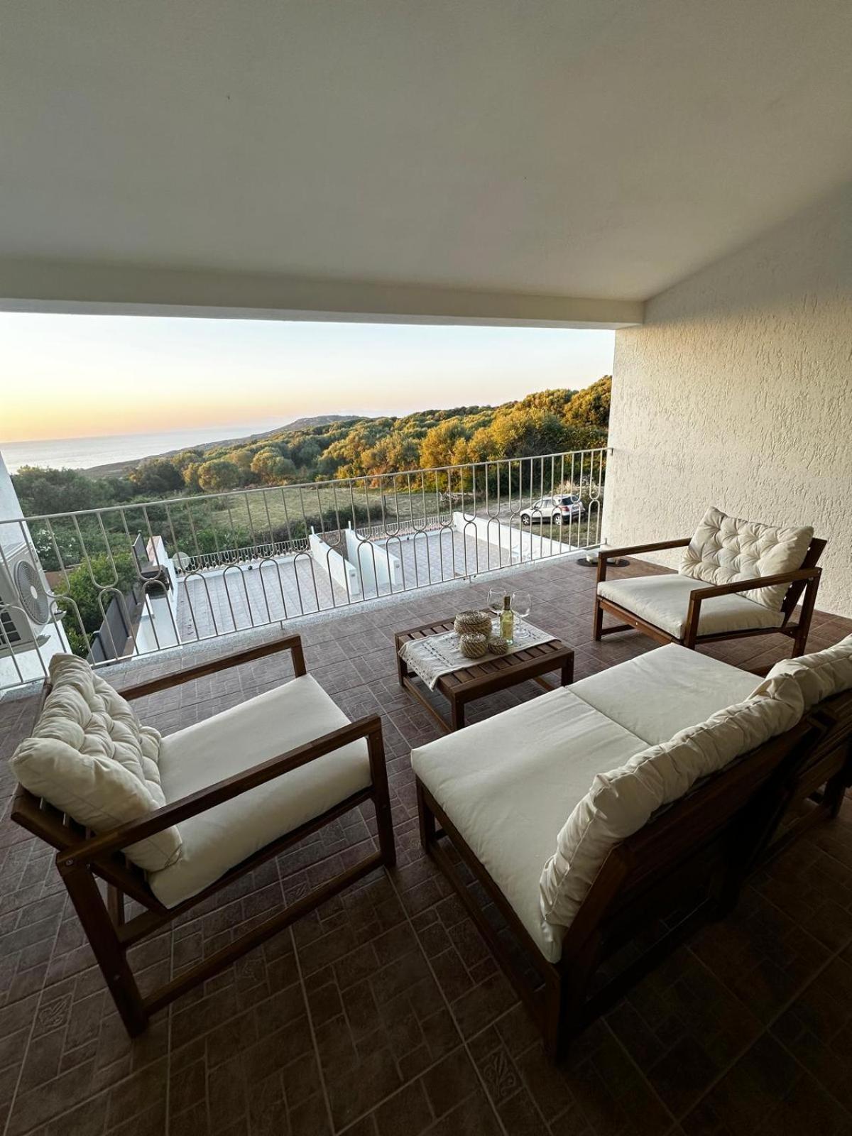 Costa Rossa View Sunset Villa Cascabraga ภายนอก รูปภาพ